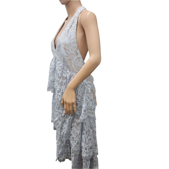 BCBGMAXAZRIA Jessika Tiered lace dress In Light Blue with tonal underlay - Picture 11 of 13